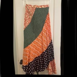 Free People colorful maxi skirt. Size 6. NWT.